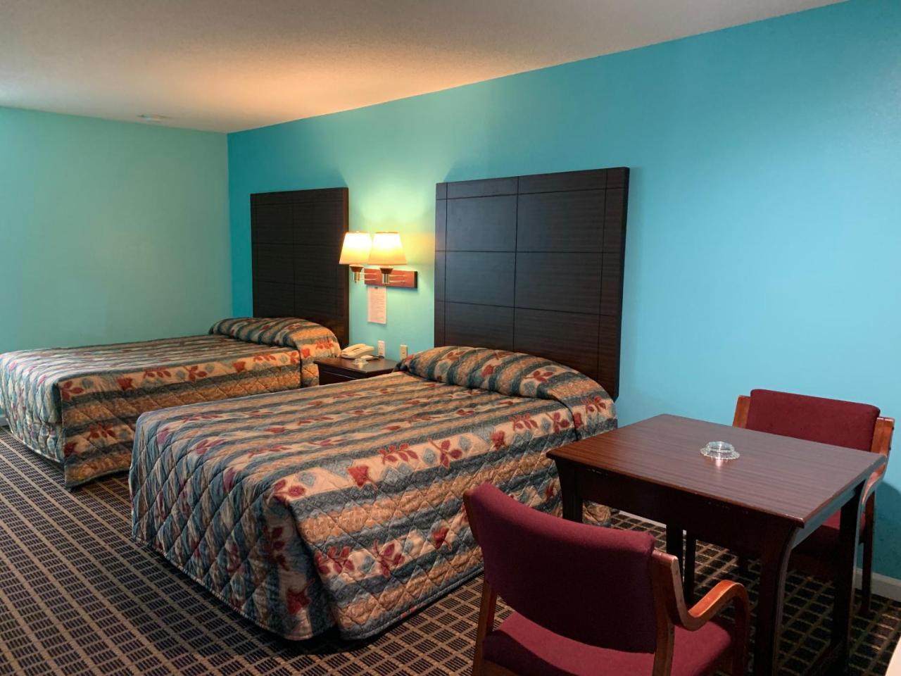 Scottish Inn - Clanton Bagian luar foto